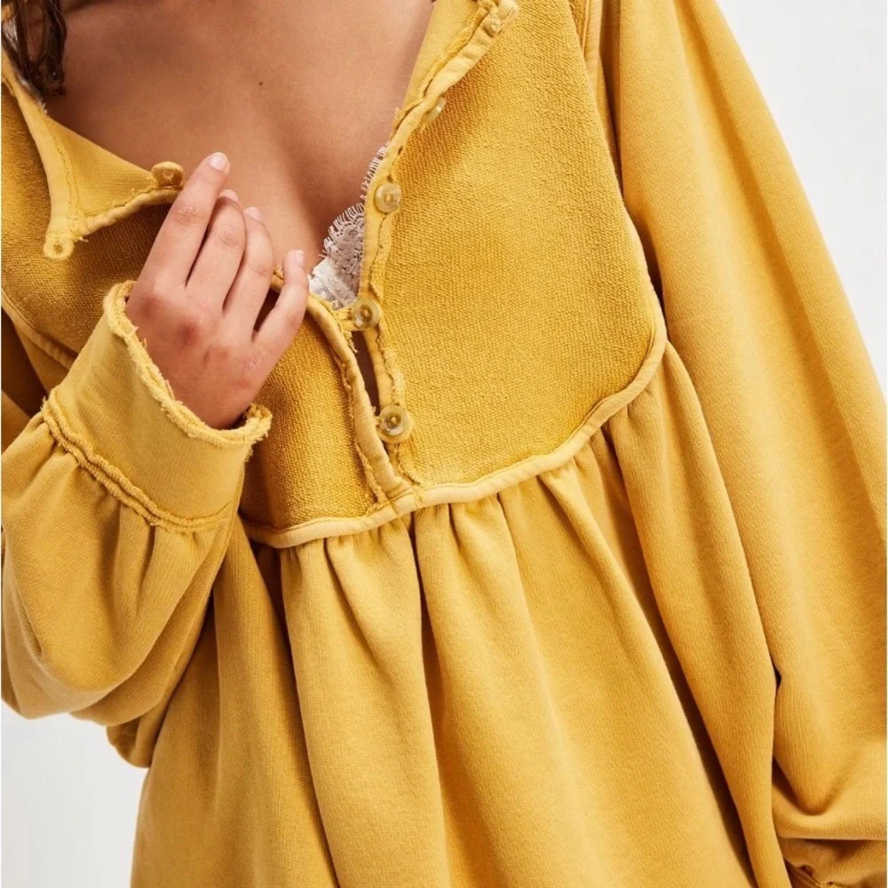 Free People Gold Tag About A Girl Pullover: Size Medium - Picture 8 of 9